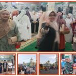 Ratusan Masyarakat Lepas 43 Calon Jemaah Haji Asal Kecamatan Pasirpenyu di Mesjid Raya Al - Mujahidin Airmolek 1777600665-picsay